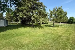 106 Boulevard St, Belview, MN 56214 - Photo 7
