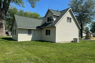 1220 E Lake St, Osakis, MN 56360 - Photo 7