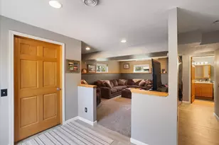 404 Hartley St, Coleraine, MN 55722 - Photo 31