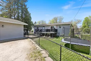 404 Hartley St, Coleraine, MN 55722 - Photo 41