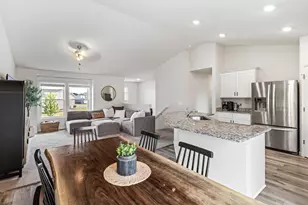 39610 Fallbrook Ave, North Branch, MN 55056 - Photo 13