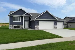 2302 Elk Run Dr SE, Pine Island, MN 55963 - Photo 1