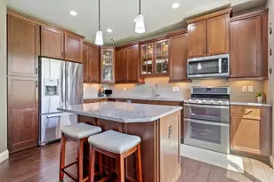 12037 84th Way N, Maple Grove, MN 55369 - Photo 3