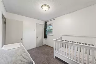 6102 Hampshire Ave N, Crystal, MN 55428 - Photo 23