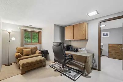 3203 Red Oak Circle S, Burnsville, MN 55337 - Photo 25