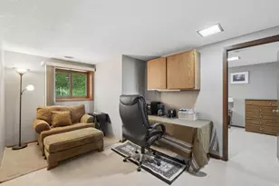3203 Red Oak Cir S, Burnsville, MN 55337 - Photo 25