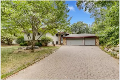 3203 Red Oak Circle S, Burnsville, MN 55337 - Photo 1