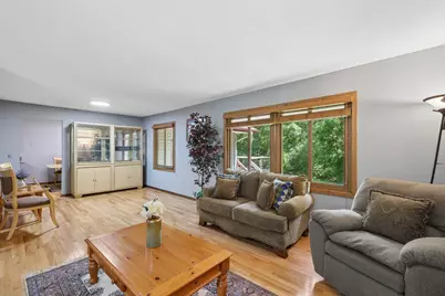 3203 Red Oak Circle S, Burnsville, MN 55337 - Photo 17