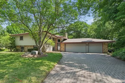 3203 Red Oak Circle S, Burnsville, MN 55337 - Photo 3