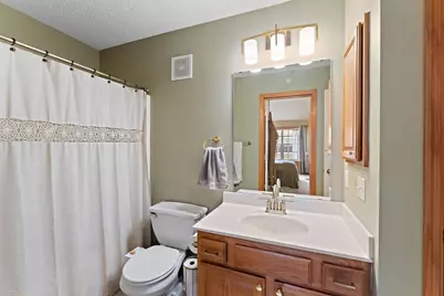 1610 Woodlynn Avenue #3, Maplewood, MN 55109 - Photo 21