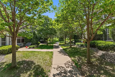 1610 Woodlynn Avenue #3, Maplewood, MN 55109 - Photo 33