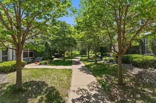 1610 Woodlynn Ave, Maplewood, MN 55109 - Photo 33