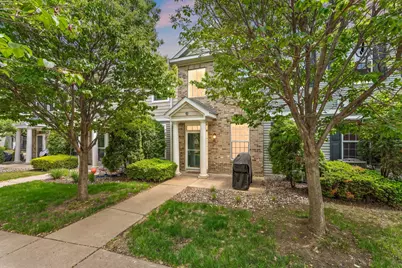 1610 Woodlynn Avenue #3, Maplewood, MN 55109 - Photo 3