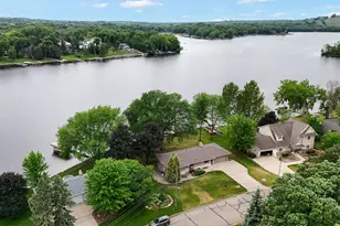 1303 Crystal Lake Rd E, Burnsville, MN 55306 - Photo 33