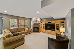 2297 Fieldstone Curve, Woodbury, MN 55129 - Photo 23