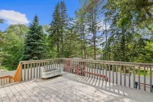 1570 Lakeview Curve, Eagan, MN 55122 - Photo 31