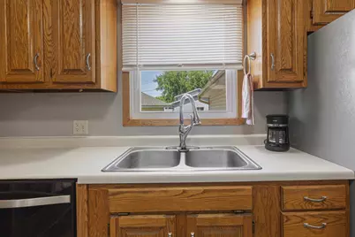 349 Woodland Drive, Owatonna, MN 55060 - Photo 15