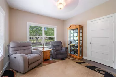 1105 W Taylor Avenue, Cloquet, MN 55720 - Photo 17