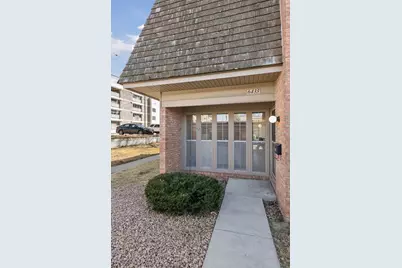 6433 Barrie Road, Edina, MN 55435 - Photo 3
