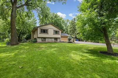 2194 Snowshoe Lane E, Saint Paul, MN 55119 - Photo 1