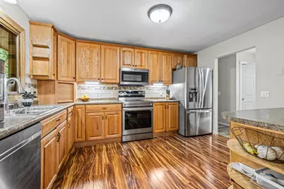 2194 Snowshoe Lane E, Saint Paul, MN 55119 - Photo 9