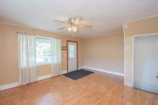 1007 11th St N, Fargo, ND 58102 - Photo 5