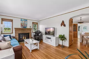 3301 Brownlow Ave, Saint Louis Park, MN 55426 - Photo 3