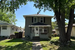 138 13th Ave N, South Saint Paul, MN 55075 - Photo 1