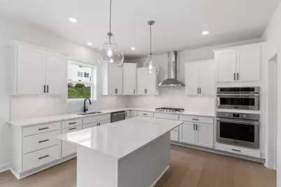 661 Sierra Parkway, Waconia, MN 55387 - Photo 5