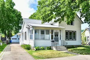267 W Mill St, Winona, MN 55987 - Photo 1