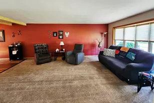 308 Emherst St, Winona, MN 55987 - Photo 9