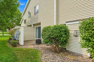 2206 Foxglove Way, Hudson, WI 54016 - Photo 21