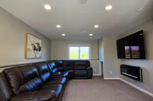 1240 W 6th St, Rush City, MN 55069 - Photo 17
