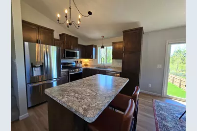 1240 W 6th Street, Rush City, MN 55069 - Photo 13