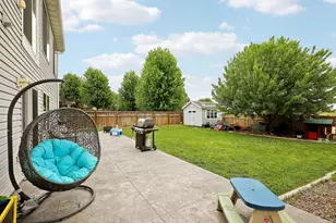 1969 Schoolmaster Dr, Chaska, MN 55318 - Photo 35