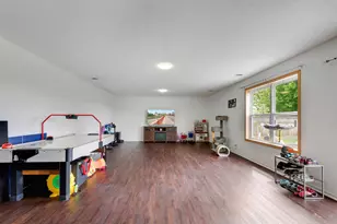 1969 Schoolmaster Dr, Chaska, MN 55318 - Photo 27