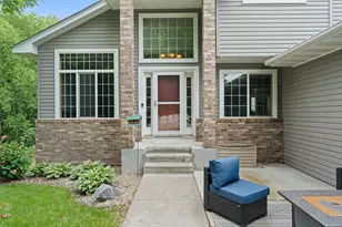 1221 118th Ln NE, Blaine, MN 55434 - Photo 5