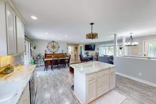 110 Hawthorne Street W, Albert Lea, MN 56007 - Photo 3