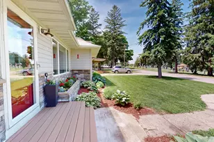110 Hawthorne Street W, Albert Lea, MN 56007 - Photo 31