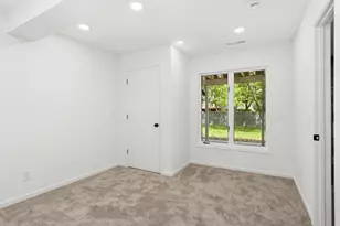 802 Spring Hill Ct, Woodbury, MN 55125 - Photo 41