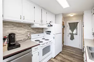 509 Cedar Ln, Moorhead, MN 56560 - Photo 13