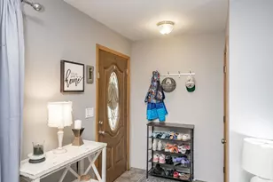 509 Cedar Ln, Moorhead, MN 56560 - Photo 7