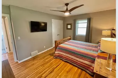8233 Abbott Avenue S, Bloomington, MN 55431 - Photo 13