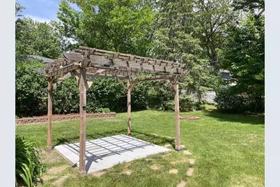 8233 Abbott Avenue S, Bloomington, MN 55431 - Photo 31