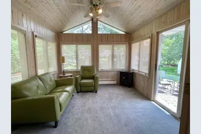 8233 Abbott Avenue S, Bloomington, MN 55431 - Photo 11
