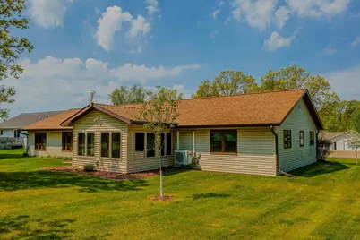 706 Forest View Avenue, Park Rapids, MN 56470 - Photo 3