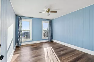 303 W 4th St, Duluth, MN 55806 - Photo 3