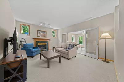 17672 Kettering Trail, Lakeville, MN 55044 - Photo 11