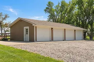 26850 Aberdeen Ave, New Prague, MN 56071 - Photo 3