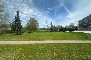 14487 Wilds Pkwy NW, Prior Lake, MN 55372 - Photo 37